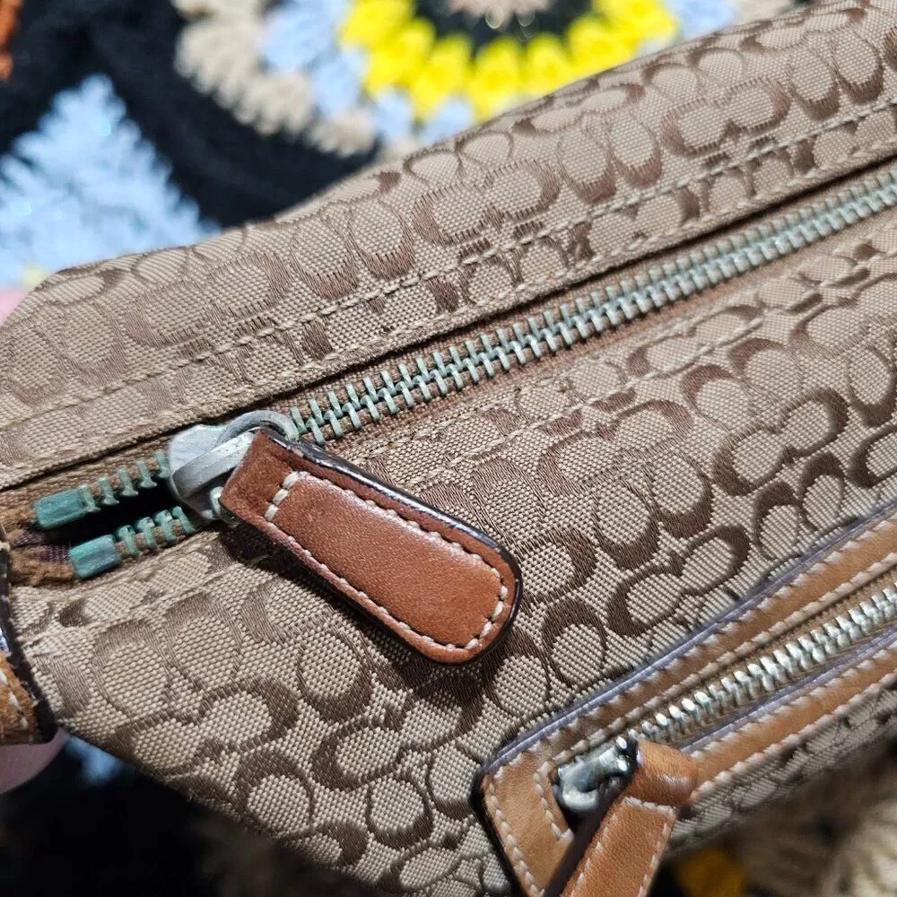 2004 Vintage y2k Coach Demi Shoulder Bag in Brown Mini Signature Jacquard Purse